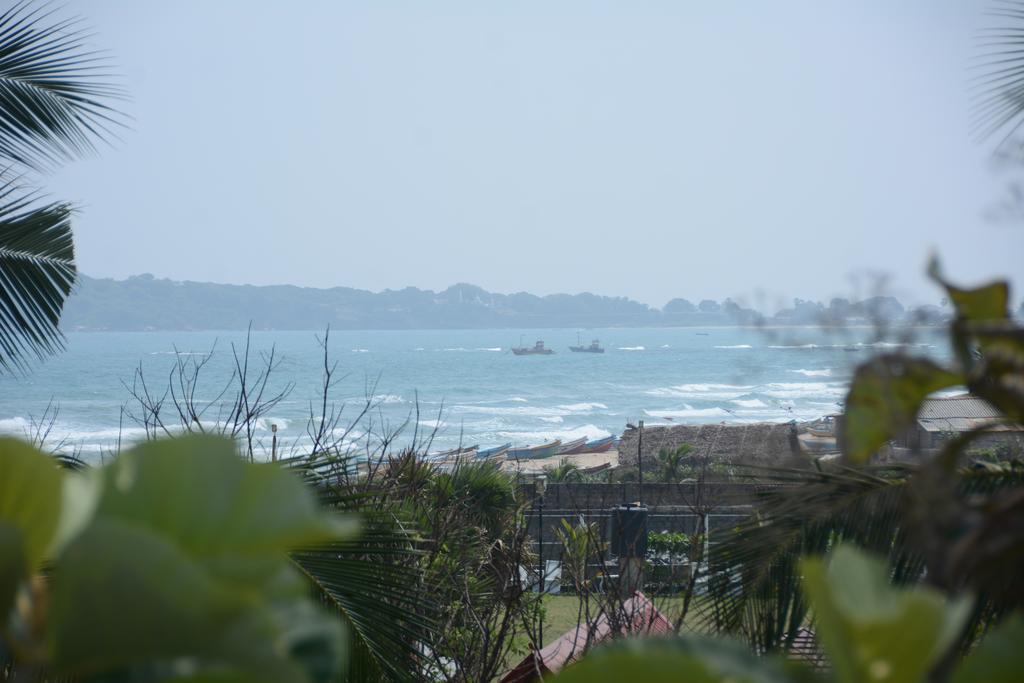 Hotel Tobiko Trincomalee Exterior foto