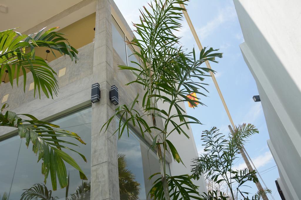 Hotel Tobiko Trincomalee Exterior foto